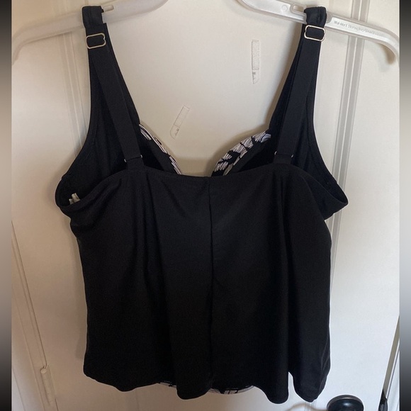 Ava & Viv Bathing Suit Tankini Top Size 20W - Picture 4 of 10
